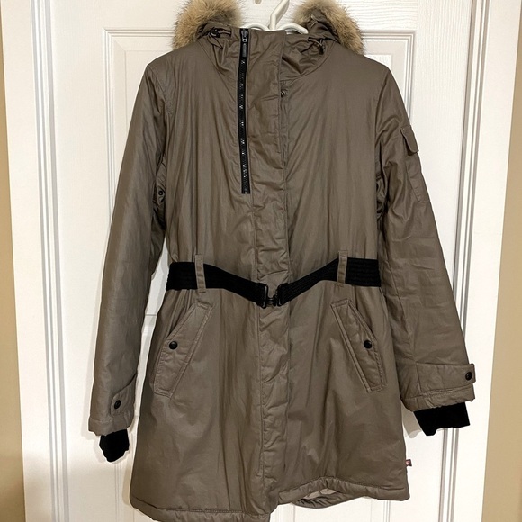 NWOT FUR Long Belted Parka With Fur Trim - Picture 1 of 12